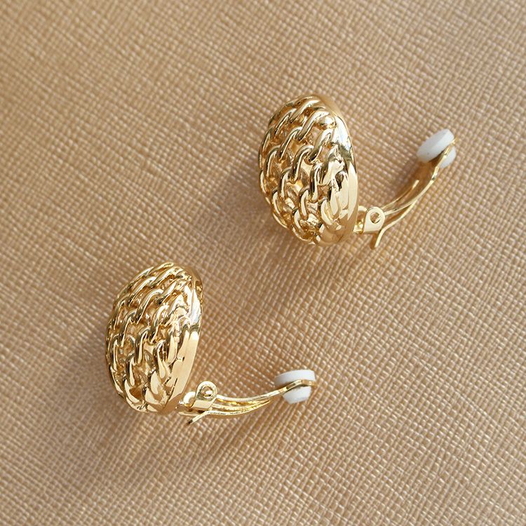 アルファジュエリー】ヴィンテージボタンイヤリング/0370641G