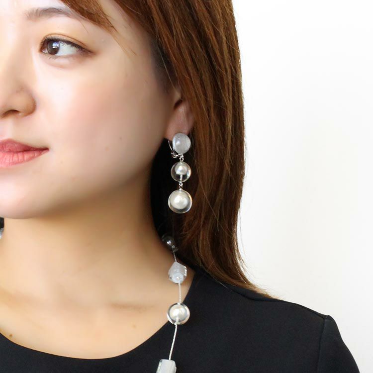 ZSiSKA シスカ　バングル　ピアス　ゼブラ柄 ZSiSKA シスカ バングル ピアス ゼブラ柄