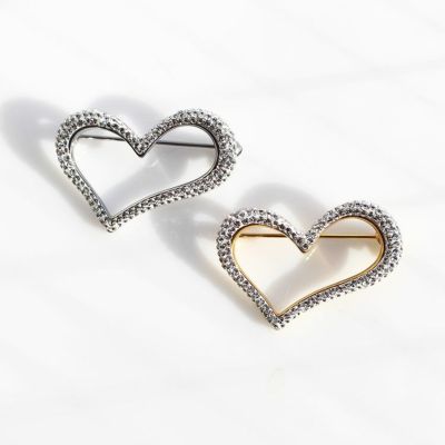 ♡新品　ABISTE アビステ　ゴールドリボンモチーフブローチ♡ルネ　フォクシー ブローチ| アビステ/ABISTE公式通販 | アクセサリー・時計ブランド