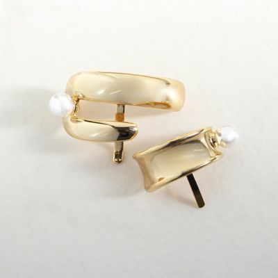 【WEB限定】パール×地金風メタルヘアピアス