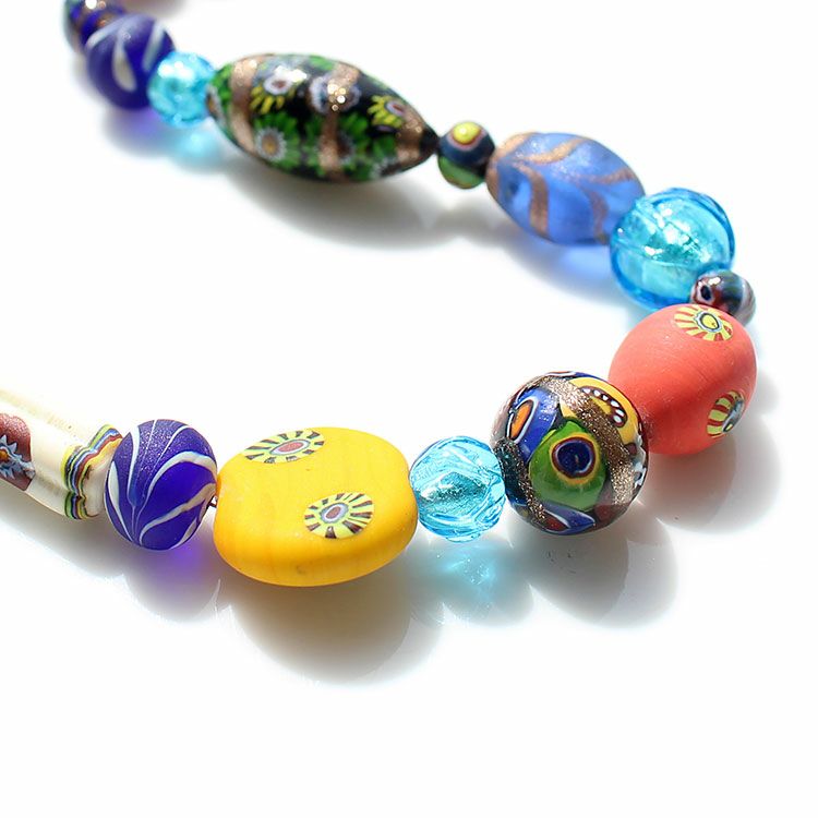 ベネチアンヴィンテージガラスビーズデザインロングネックレス詳細情報