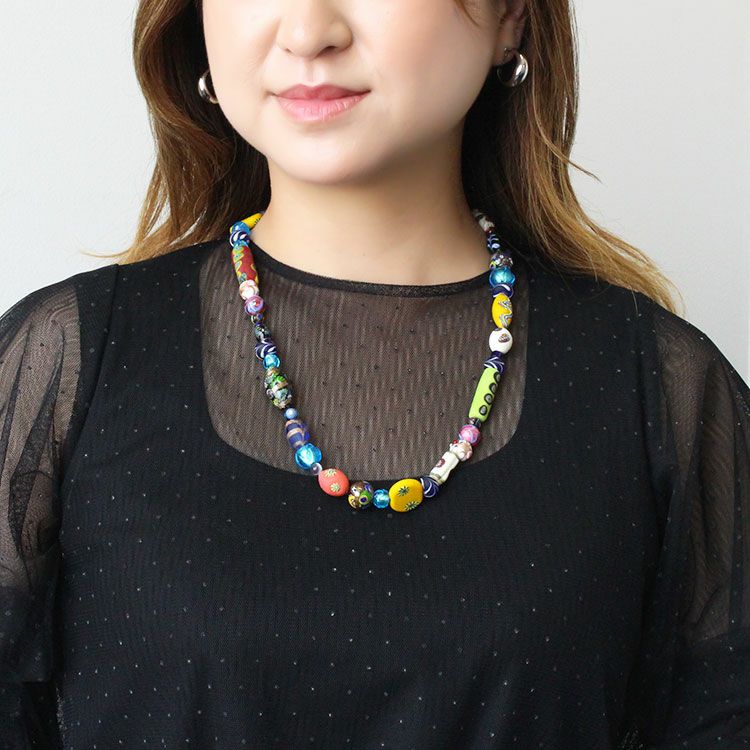 ベネチアンヴィンテージガラスビーズデザインロングネックレス詳細情報