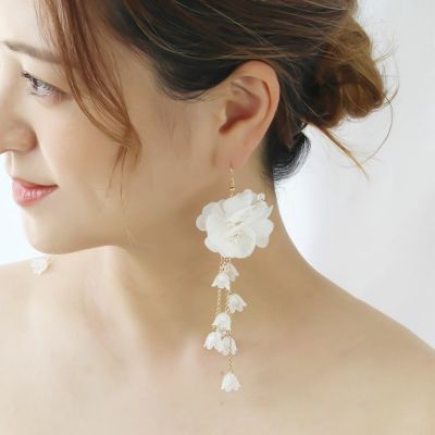 【ボックス付き】シフォンフラワーロングチェーンすずらんピアス