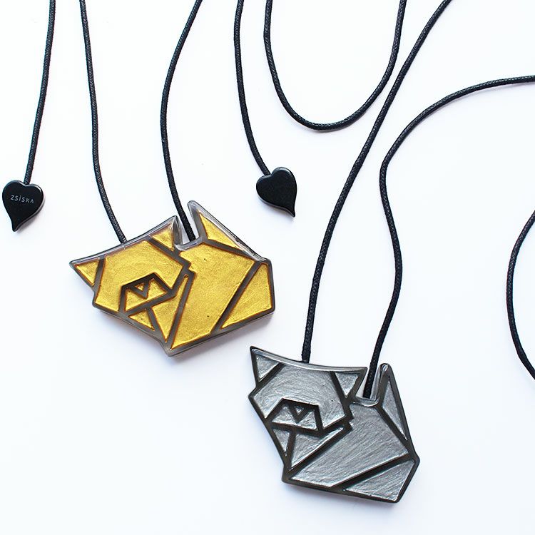 ZSiSKA】≪ORIGAMI≫キャットモチーフレジンフリーレングスネックレス