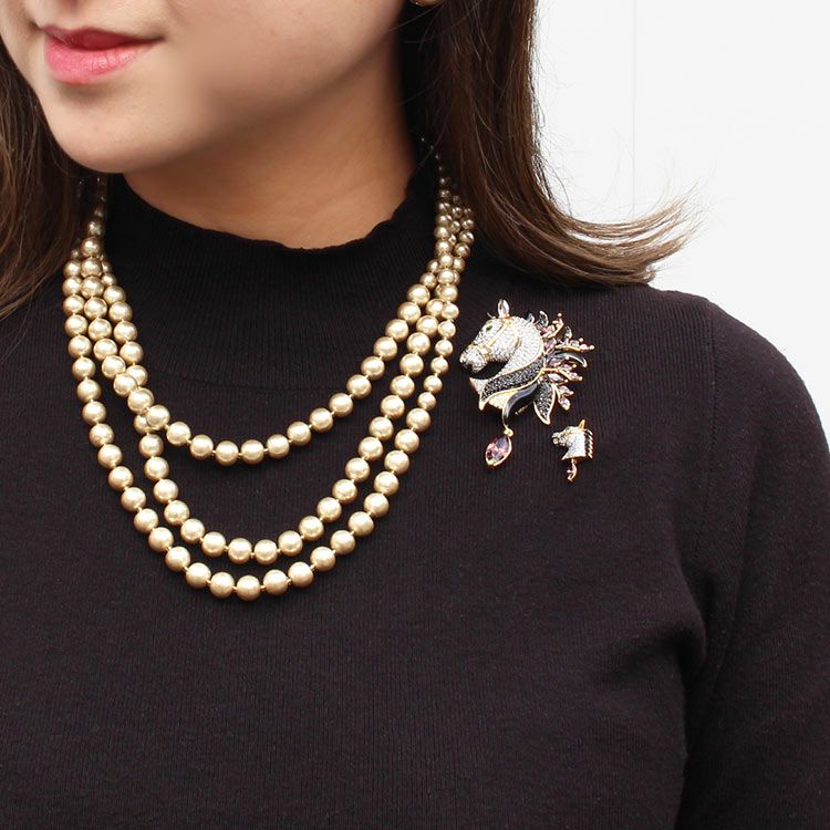 2026干支】ホースモチーフオリジナルツインブローチセット| アビステ